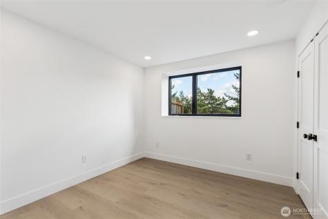 3695 122nd Avenue SE Bellevue WA 98006