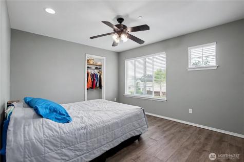 1521 Sinclair Drive Dupont WA 98327
