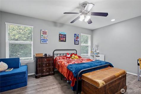 1521 Sinclair Drive Dupont WA 98327