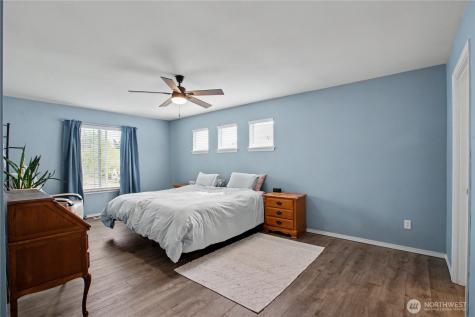 1521 Sinclair Drive Dupont WA 98327