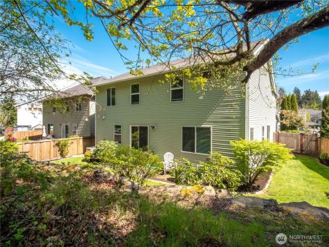 1521 Sinclair Drive Dupont WA 98327