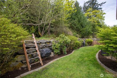 1521 Sinclair Drive Dupont WA 98327