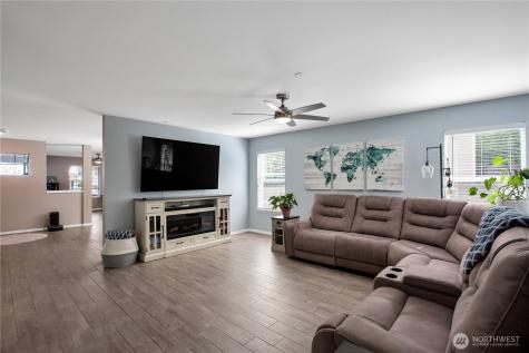 1521 Sinclair Drive Dupont WA 98327