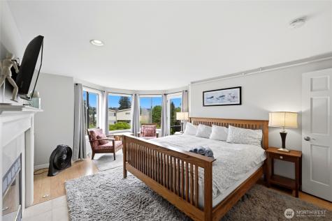 2107 N 63rd Street Seattle WA 98103