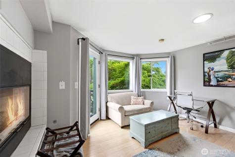 2107 N 63rd Street Seattle WA 98103