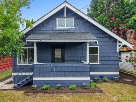 810 Veneta Bremerton WA 98337