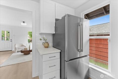 810 Veneta Avenue Bremerton WA 98337