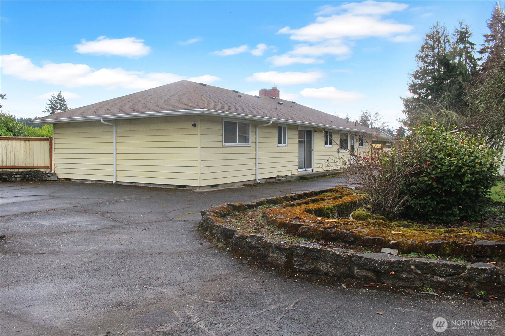 9114 Thomas Court SW Lakewood WA 98498