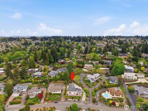 18124 Riviera Place SW Normandy Park WA 98166