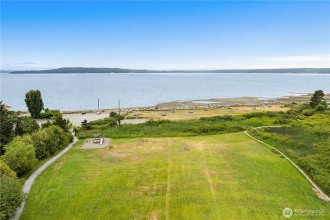 18124 Riviera Place SW Normandy Park WA 98166