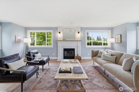 18124 Riviera Place SW Normandy Park WA 98166