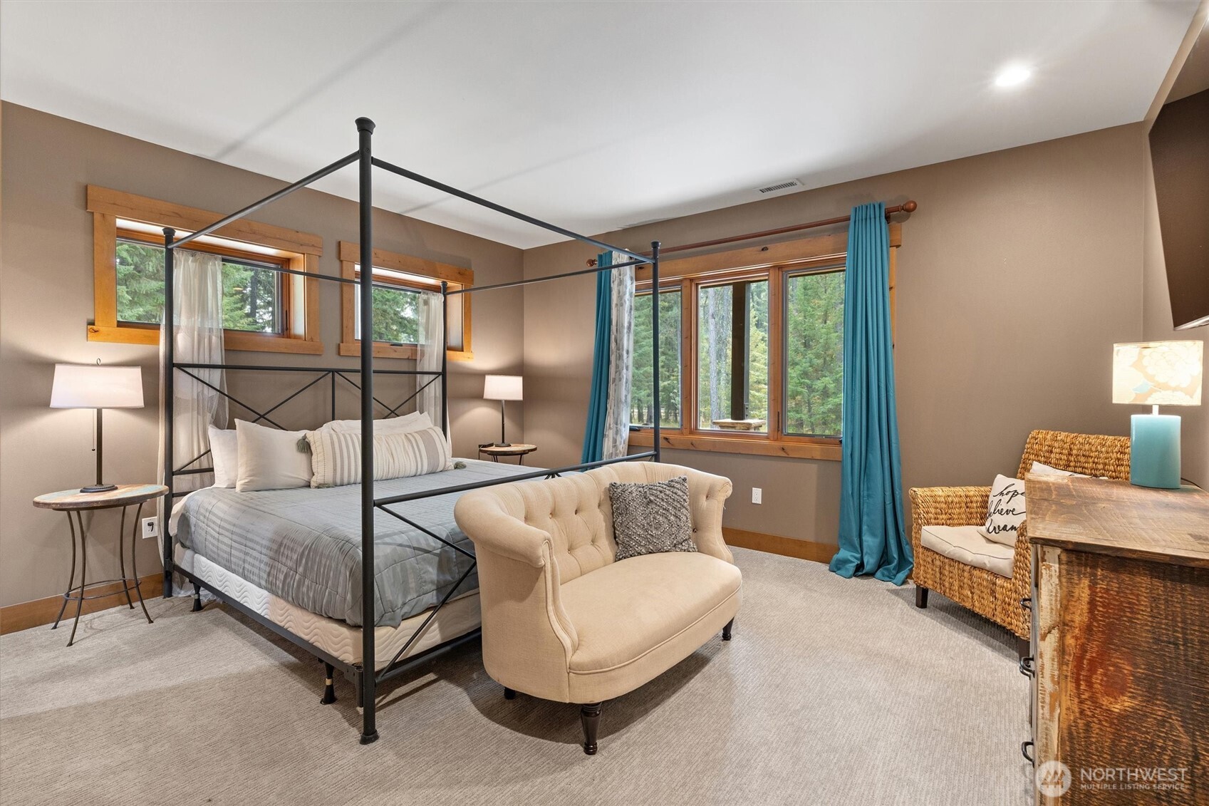 251 Evergreen Valley Loop Road Ronald WA 98940