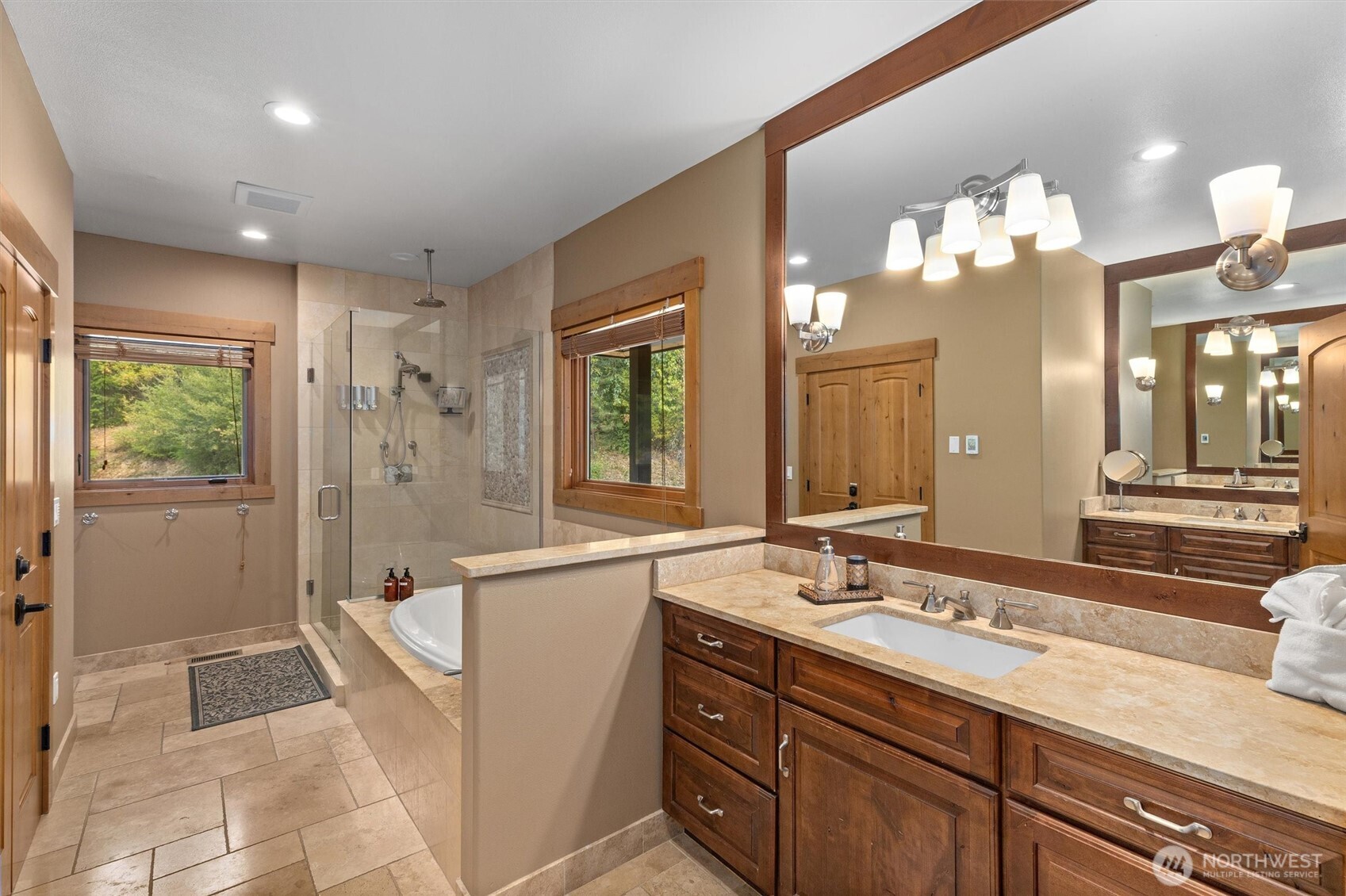 251 Evergreen Valley Loop Road Ronald WA 98940