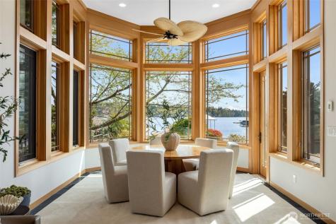 8551 NE Juanita Drive Kirkland WA 98034