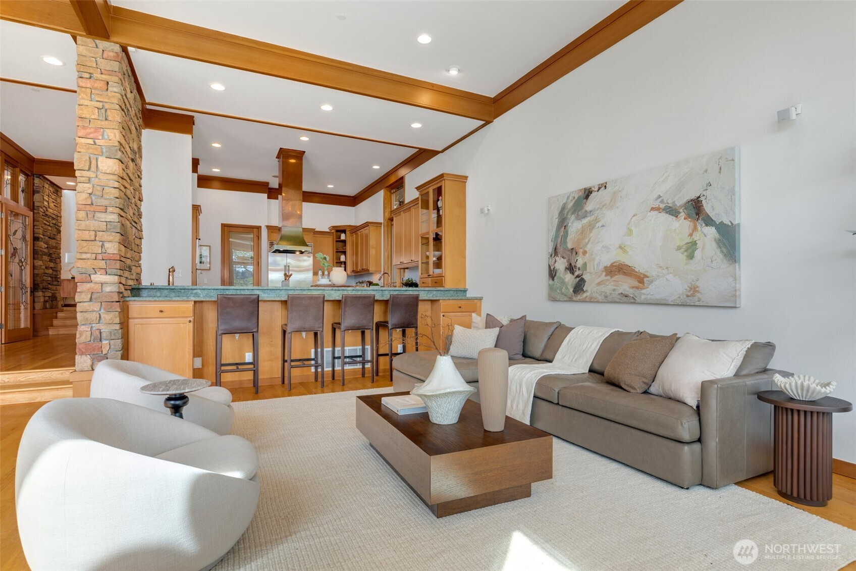 8551 NE Juanita Drive Kirkland WA 98034