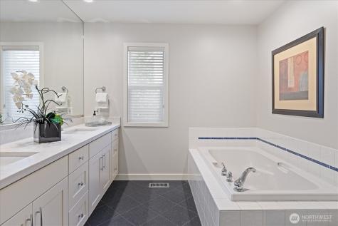 3320 165th Place NE Bellevue WA 98008