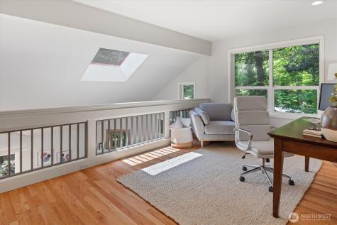 3320 165th Place NE Bellevue WA 98008