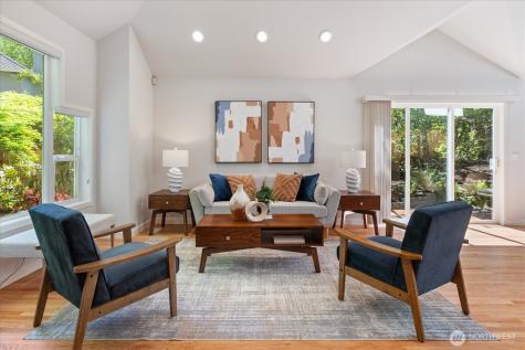 3320 165th Place NE Bellevue WA 98008