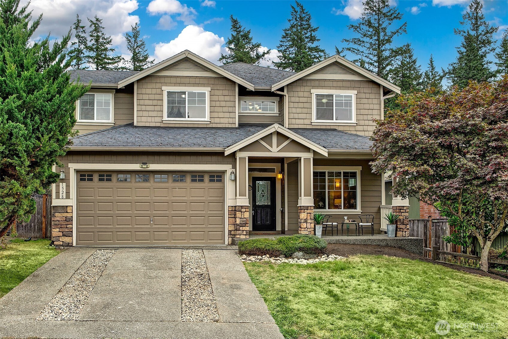 1528 211th Place NE Sammamish WA 98074