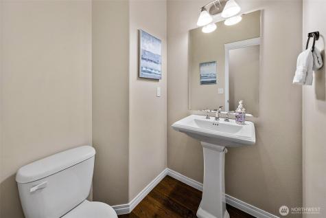 1528 211th Place NE Sammamish WA 98074