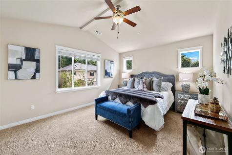1528 211th Place NE Sammamish WA 98074
