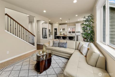 1528 211th Place NE Sammamish WA 98074