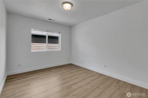 2106 E 45th Court Tacoma WA 98404