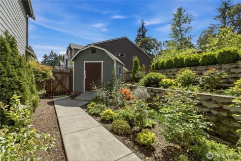2106 E 45th Court Tacoma WA 98404