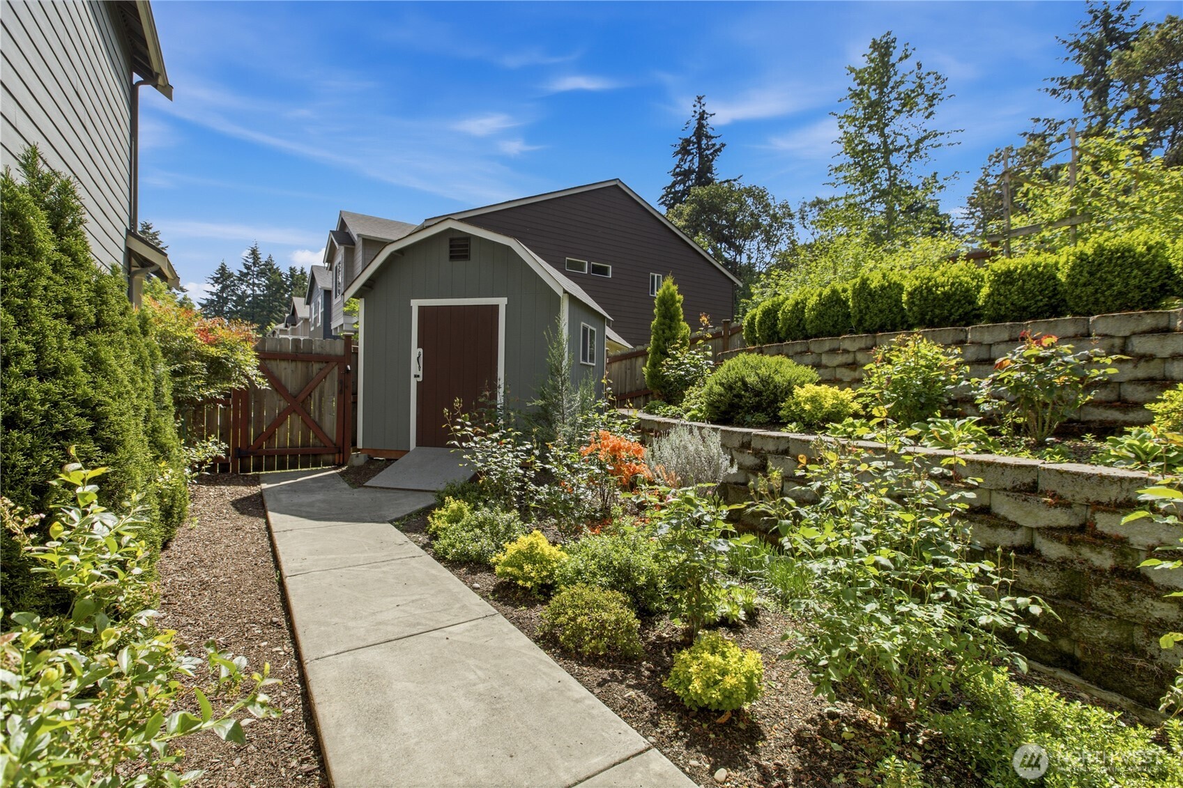 2106 E 45th Court Tacoma WA 98404