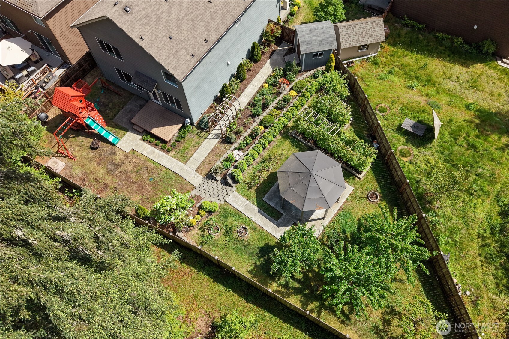 2106 E 45th Court Tacoma WA 98404