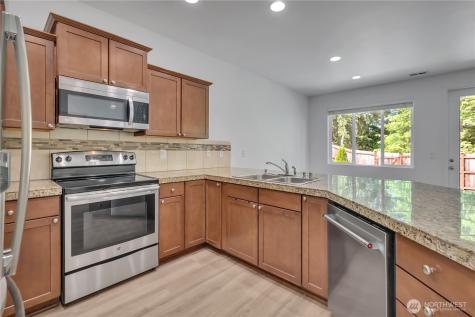 2106 E 45th Court Tacoma WA 98404