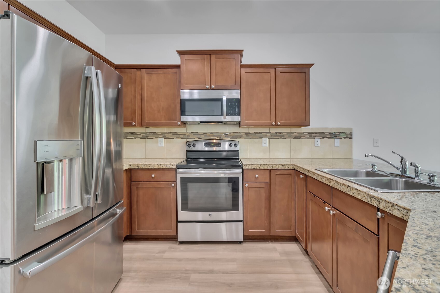 2106 E 45th Court Tacoma WA 98404