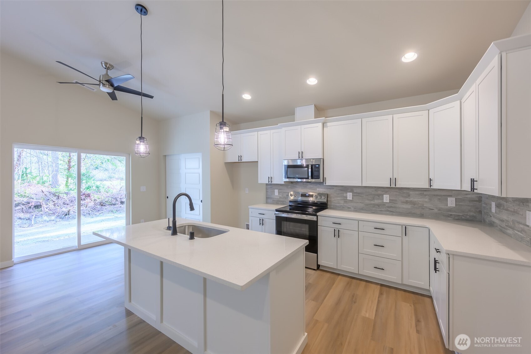 607 198th Avenue Court NW Lakebay WA 98349