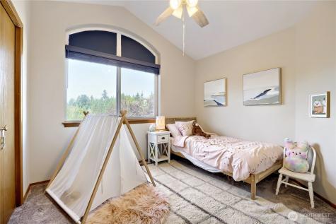 2412 21st Avenue Ct SE Puyallup WA 98372