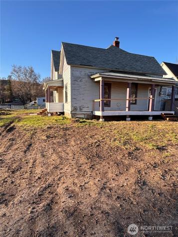 212 N 1st Street Dayton WA 99328