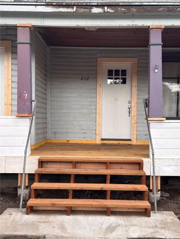 212 N 1st Street Dayton WA 99328