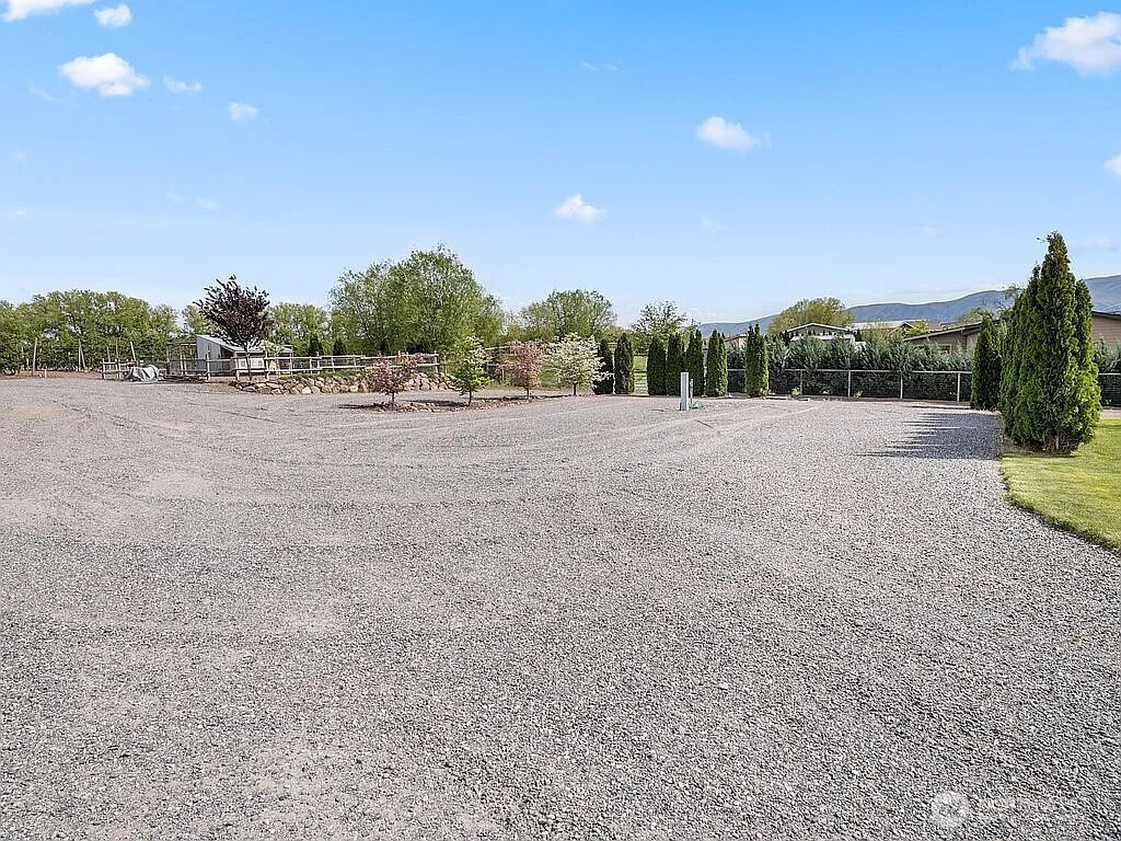 26235 Road U SW Mattawa WA 99349