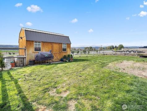 26235 Road U SW Mattawa WA 99349