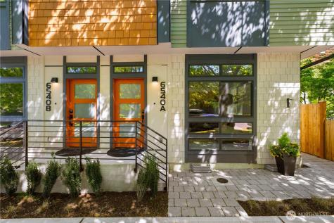 6540 Latona Avenue NE Seattle WA 98115