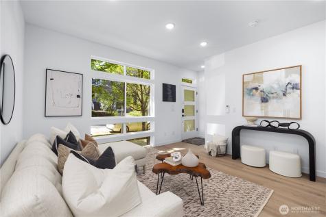 6540 Latona Avenue NE Seattle WA 98115