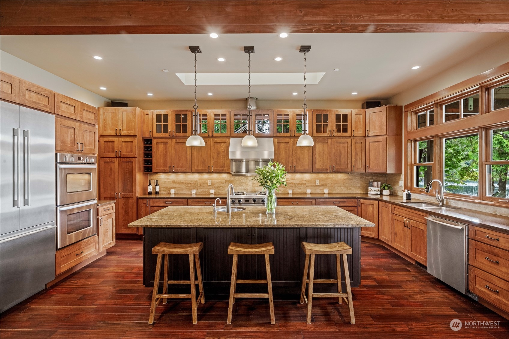 1752 W Beaver Lake Drive SE Sammamish WA 98075