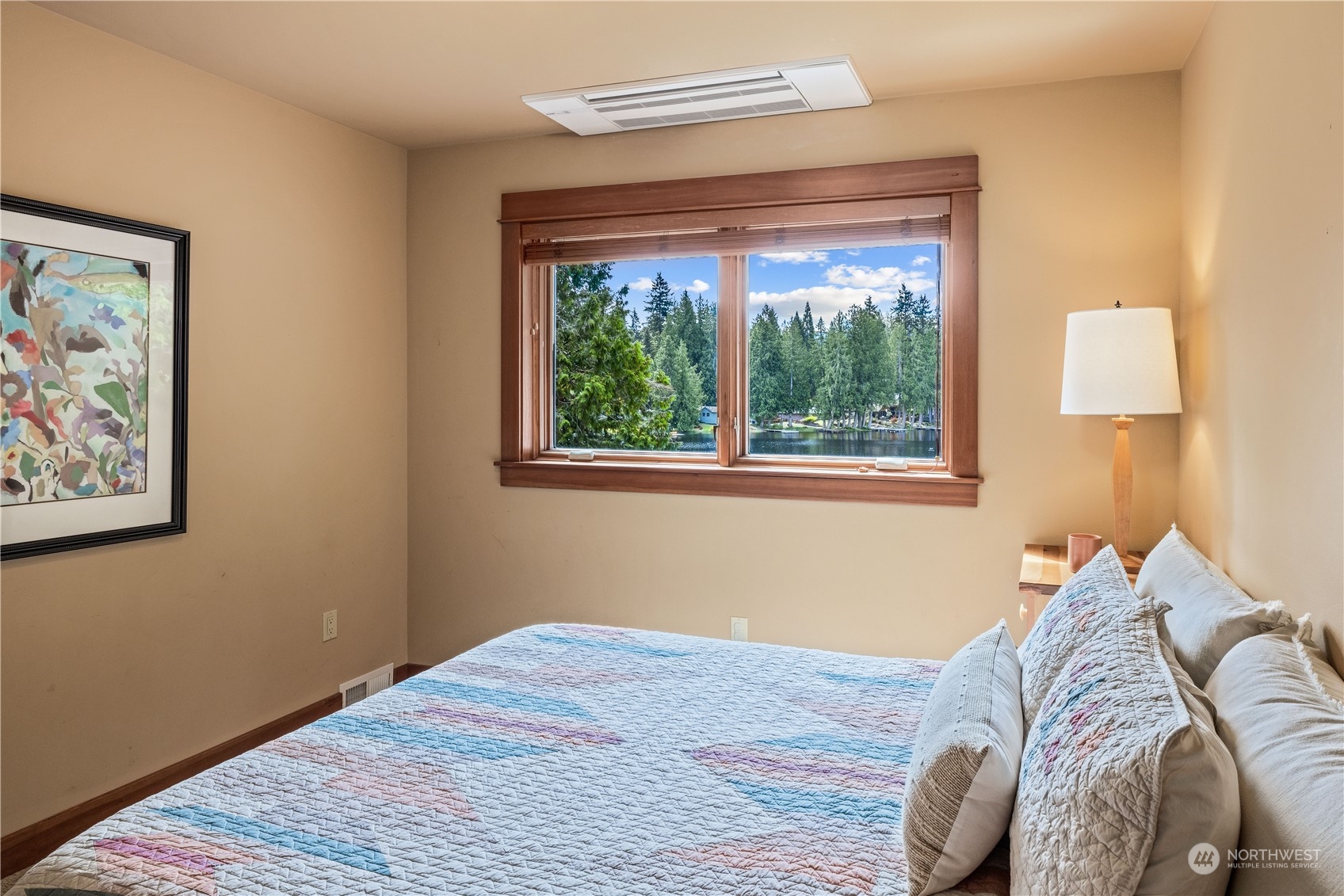 1752 W Beaver Lake Drive SE Sammamish WA 98075