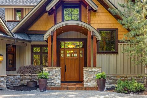 1752 W Beaver Lake Drive SE Sammamish WA 98075