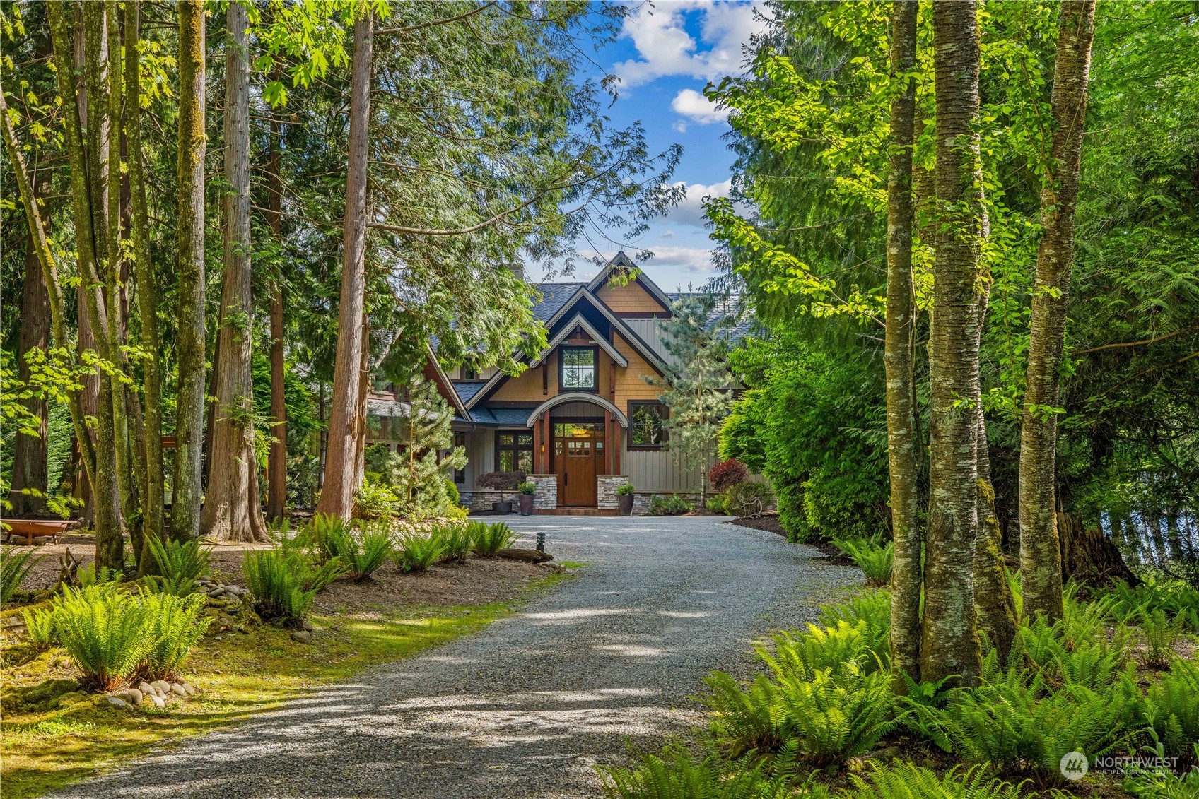 1752 W Beaver Lake Drive SE Sammamish WA 98075