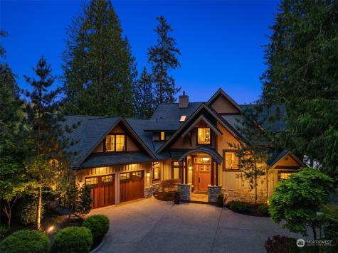 1752 W Beaver Lake Drive SE Sammamish WA 98075