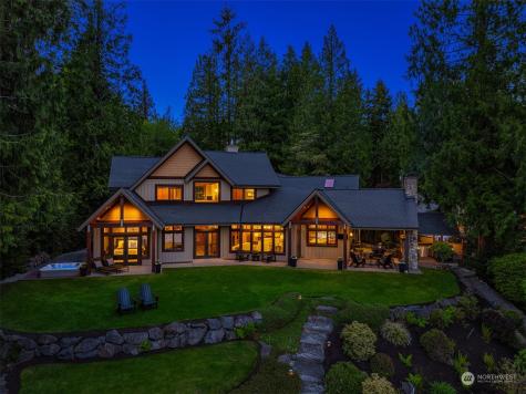 1752 W Beaver Lake Drive SE Sammamish WA 98075