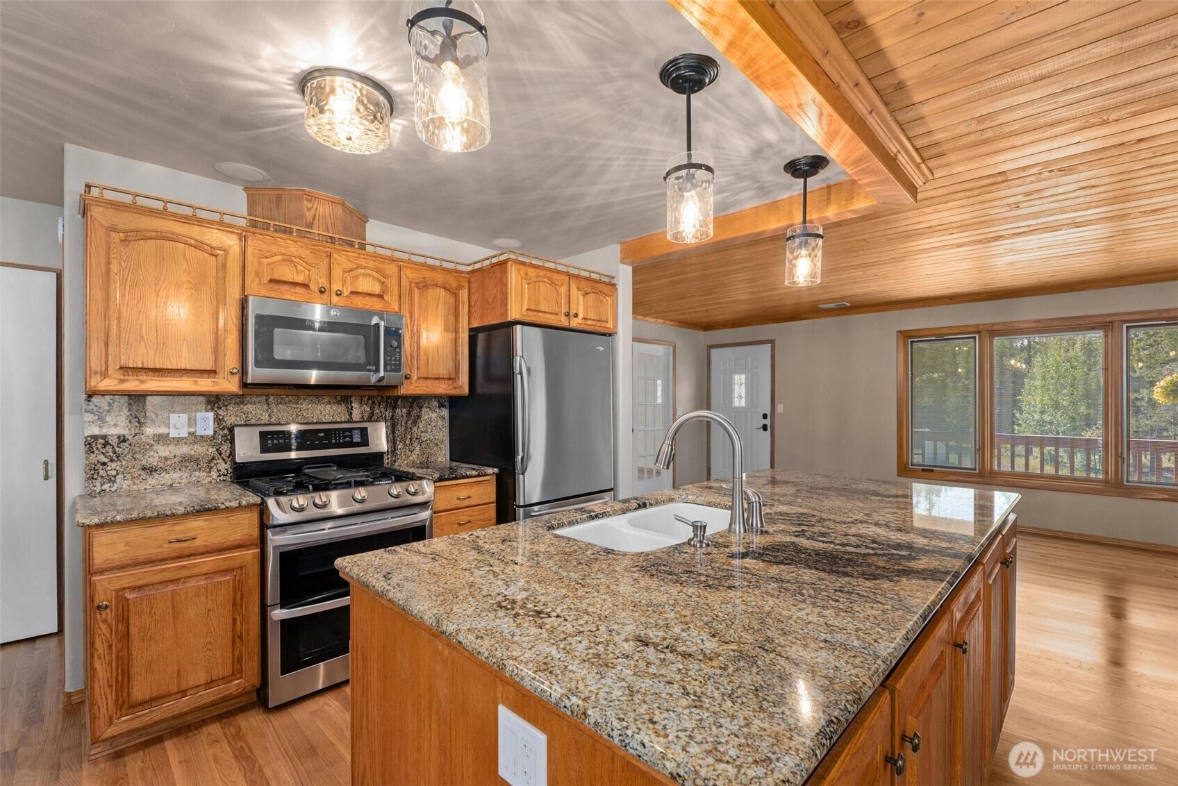 1381 Little Twin Lakes Road Colville WA 99114