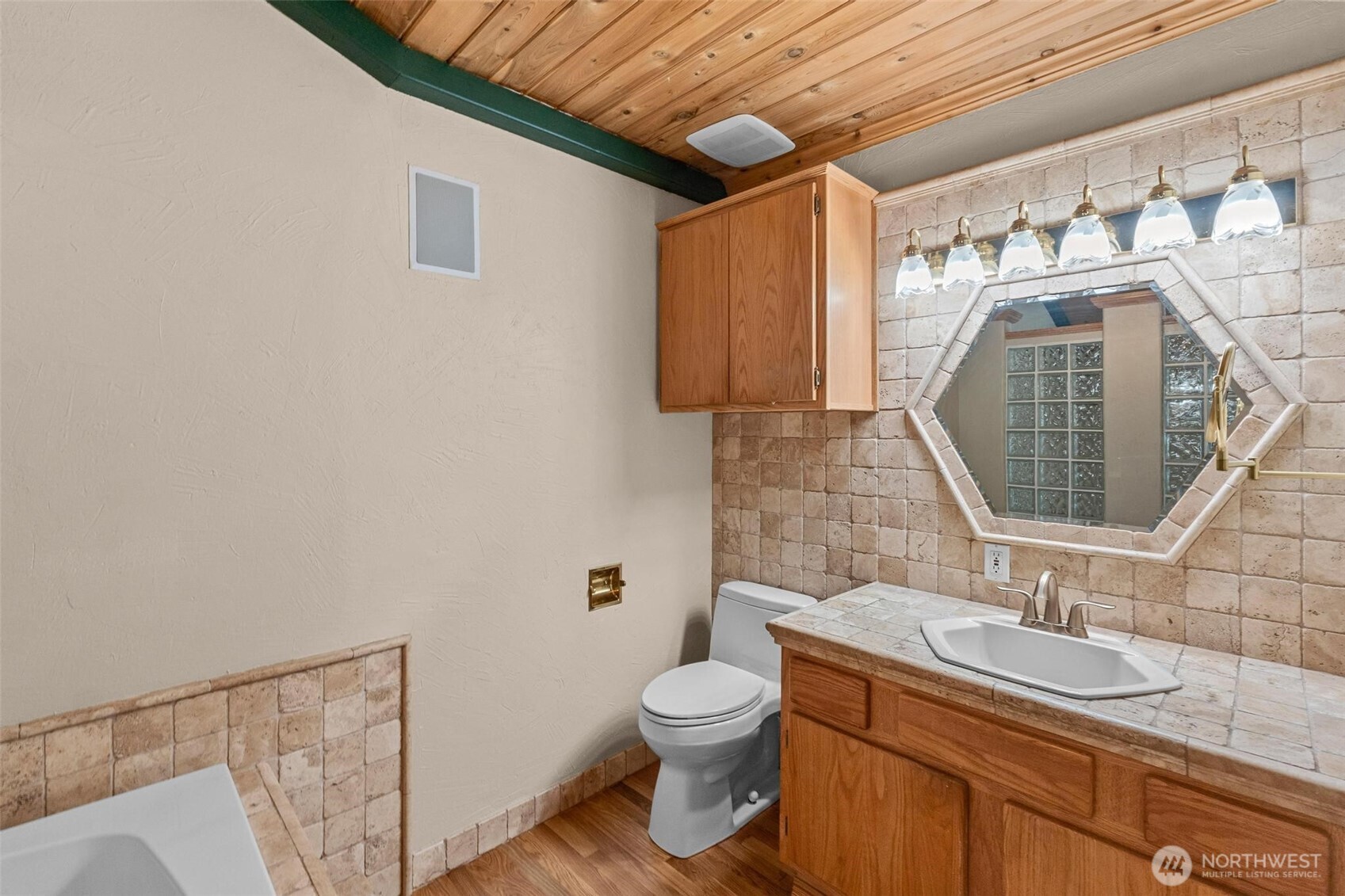 1381 Little Twin Lakes Road Colville WA 99114