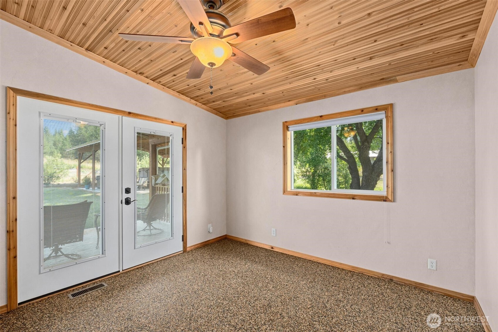 1381 Little Twin Lakes Road Colville WA 99114