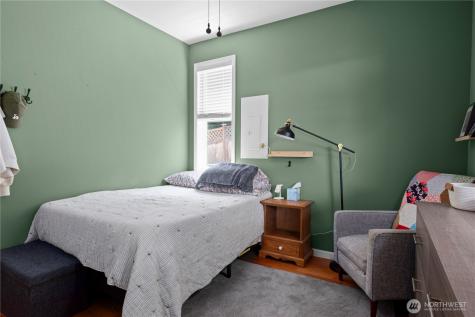 2140 SW Vista Park Drive Oak Harbor WA 98277